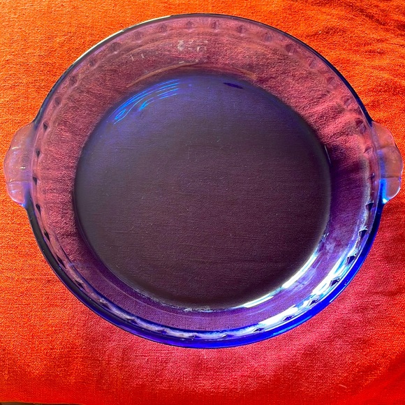 Pyrex Cobalt Blue Pie Plate - 9.5” inside - #229 - Picture 1 of 4